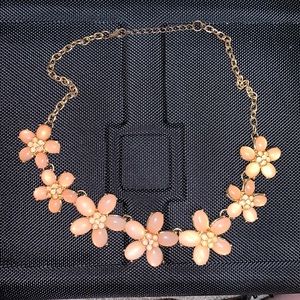 ADORABLE PINK FLOWER NECKLACE